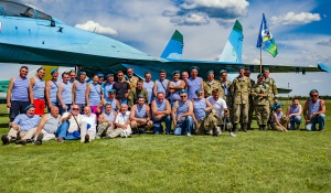 Традиционно на аэродроме «Коротич» 2 августа собрались десантники