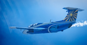 5 апреля впервые поднялся в небо реактивный самолет Л-29