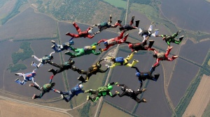 В мае украинские спортсмены-парашютисты «Снимут ржавчину»